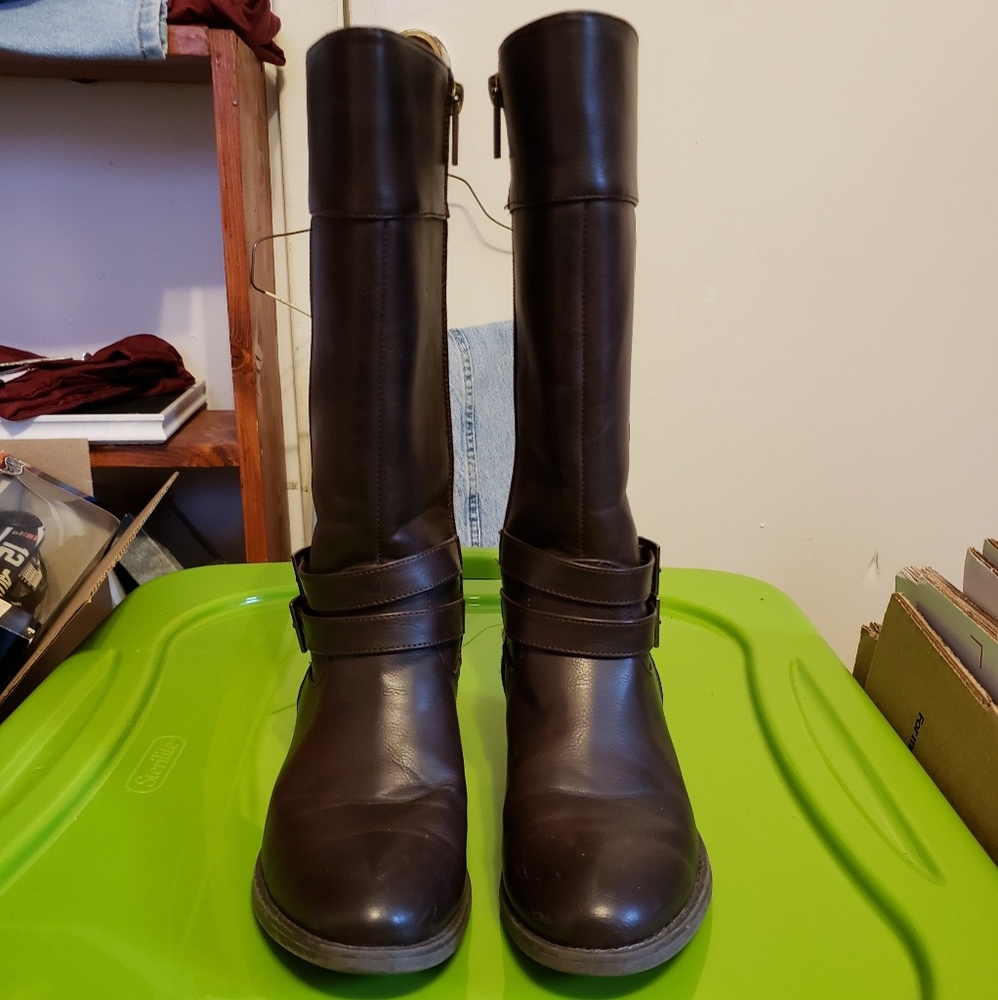 Big girls Kenneth Cole reaction brown boots